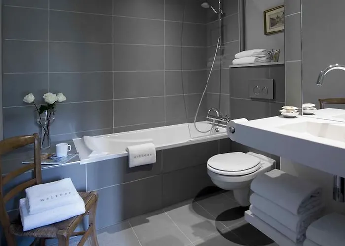 Marceau Helzear Champs Elysees Hotel Paris